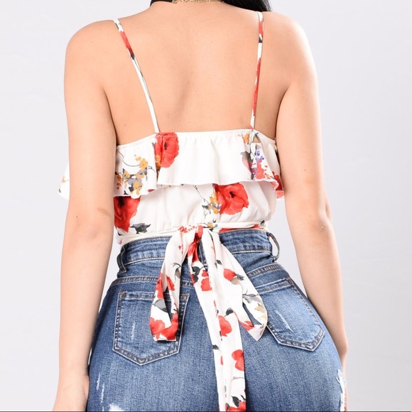 Crop top - Picture 2 of 2